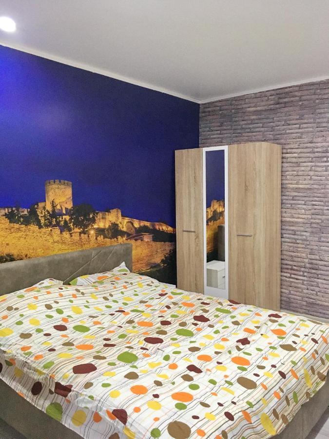 Отель Splav Guest Hause Gusar Белград Экстерьер фото